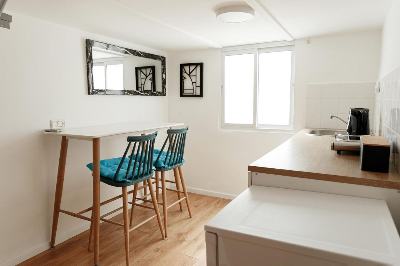 Theodor Apartments By Gamtiza Tel Aviv Bagian luar foto