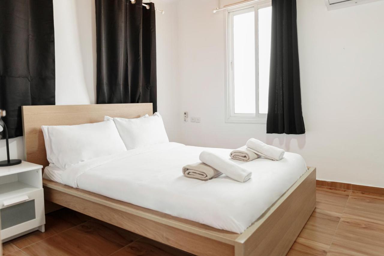 Theodor Apartments By Gamtiza Tel Aviv Bagian luar foto